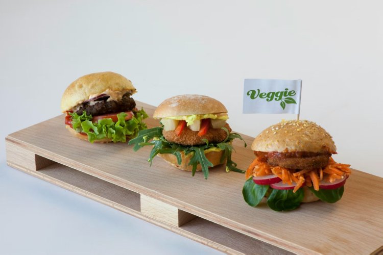 Calling All Vegetarian &amp; Vegan Burger Experts!  